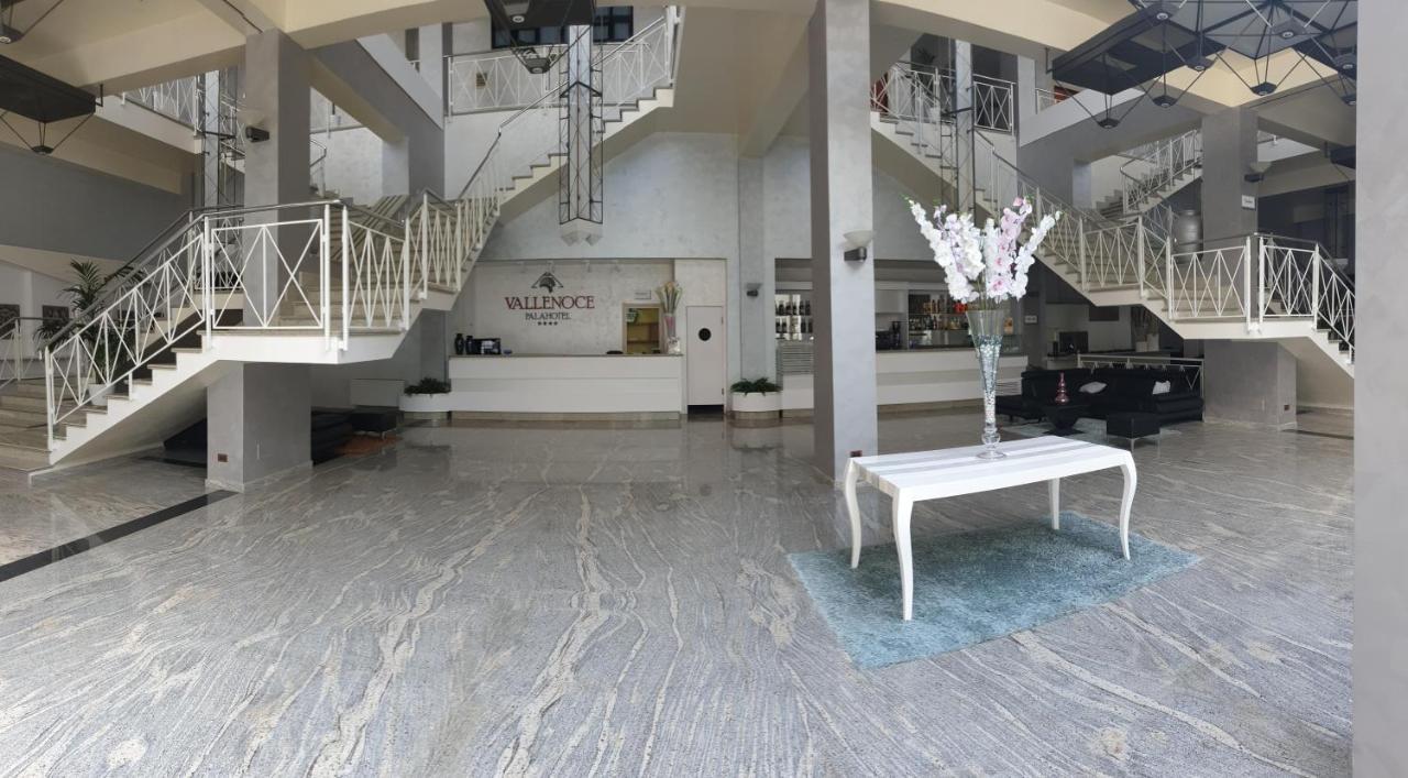Palahotel Vallenoce Decollatura Kültér fotó