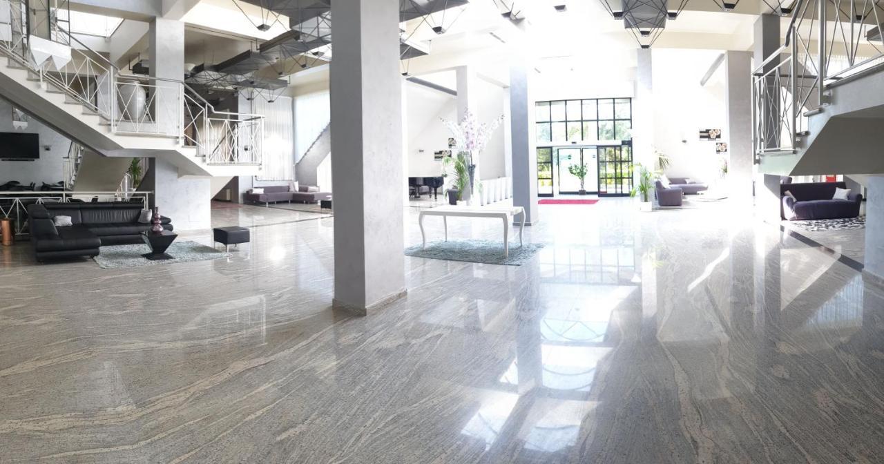Palahotel Vallenoce Decollatura Kültér fotó